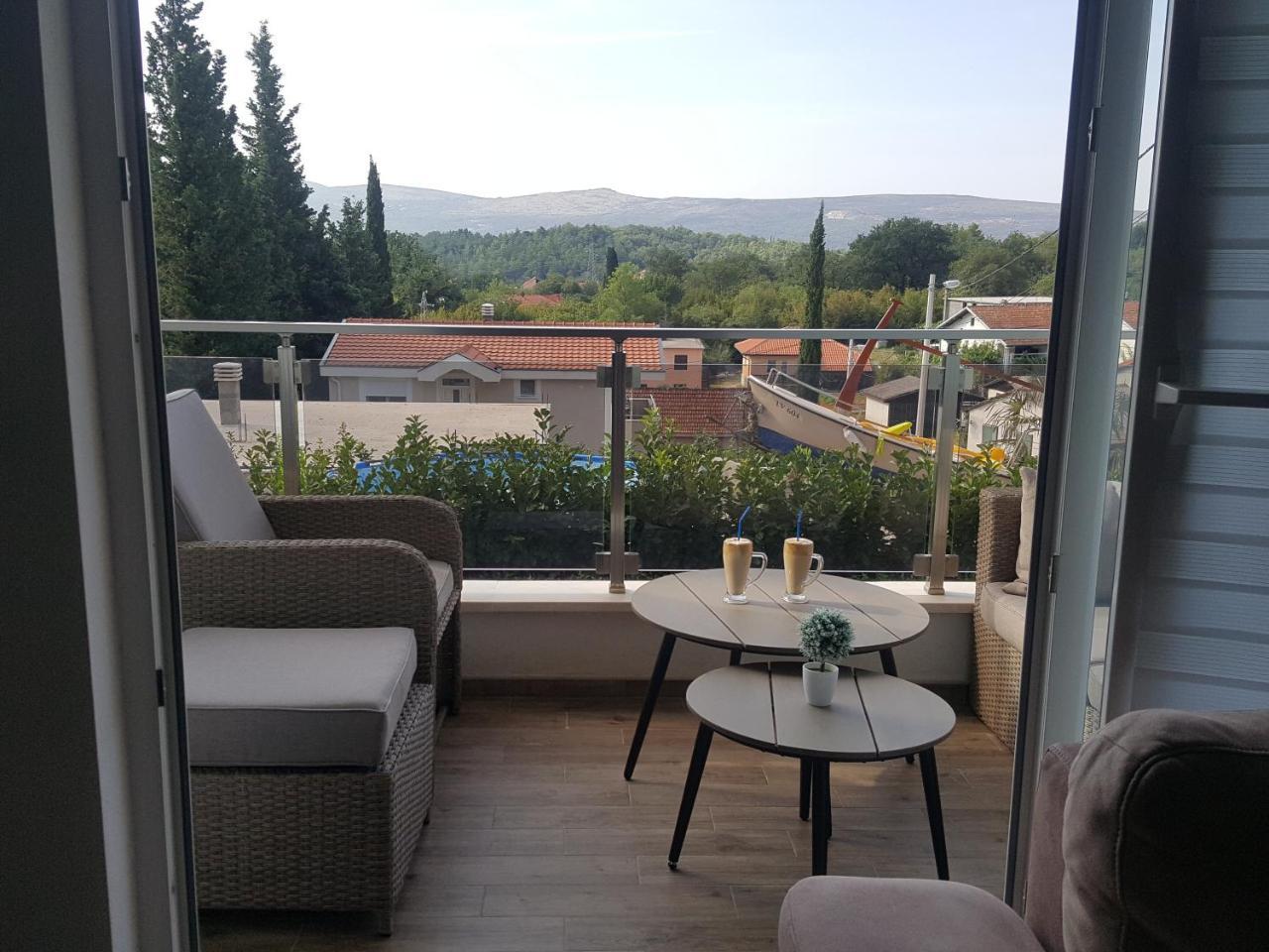 Apartments Sunny Hill Tivat Exterior photo